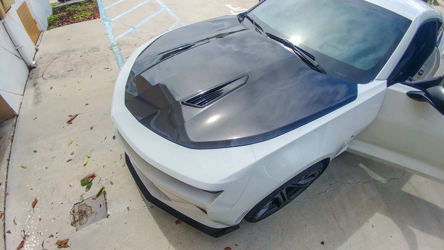 printed gloss carbon fiber vinyl wrap chevy camaro hood star car wraps